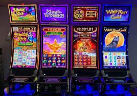 Live-dealer game entry showing real-time balance update during active play